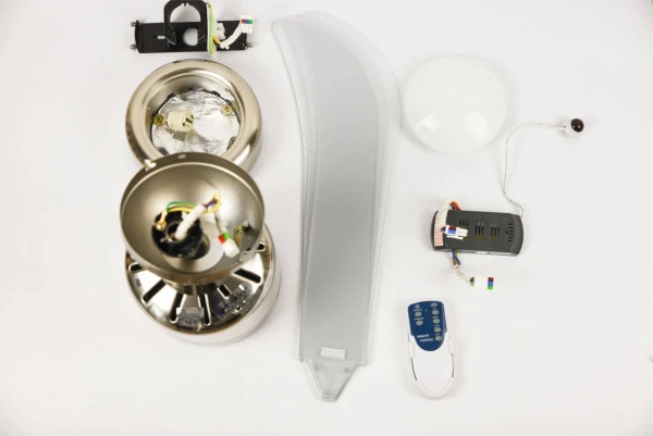 Ventilateur de plafond AireRyder Loft Nickel / Diaphane 112 cm avec éévidentage et télécommande FN51133 acheter à bas prix