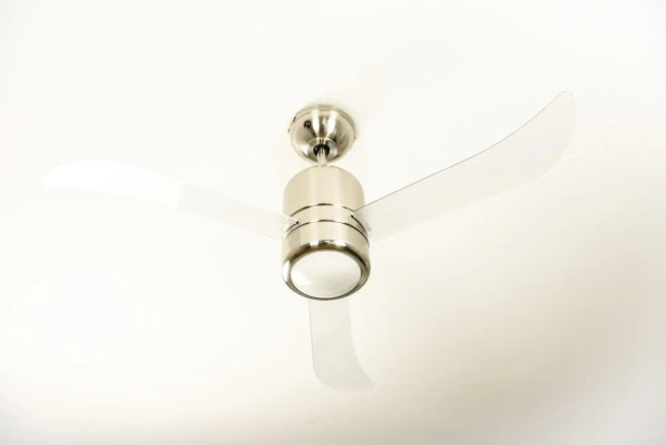 Ventilateur de plafond AireRyder Loft Nickel / Diaphane 112 cm avec éévidentage et télécommande FN51133 acheter à bas prix