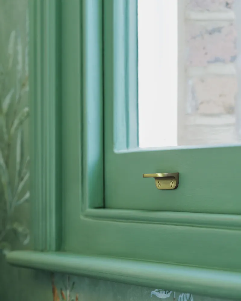 Belmont Schiebefensterkante – Antikes Messing