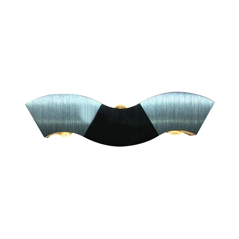 Applique encastrable Applique murale LED contemporaine en aluminium, Design ondulé, finition argentée, éclairage blanc cha...