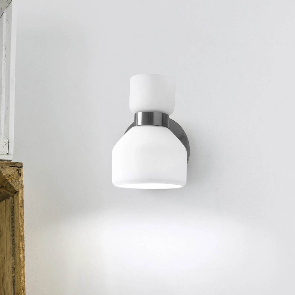 Applique murale Fifty, couleur acier, verre opalin blanc, orientable pour éclairage de lecture