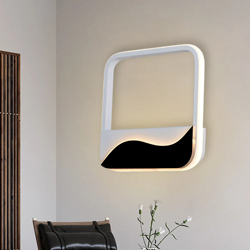 Applique orientable Applique murale LED minimaliste à cadre carré blanc et noir avec abat-jour en acrylique dans une lumiè...