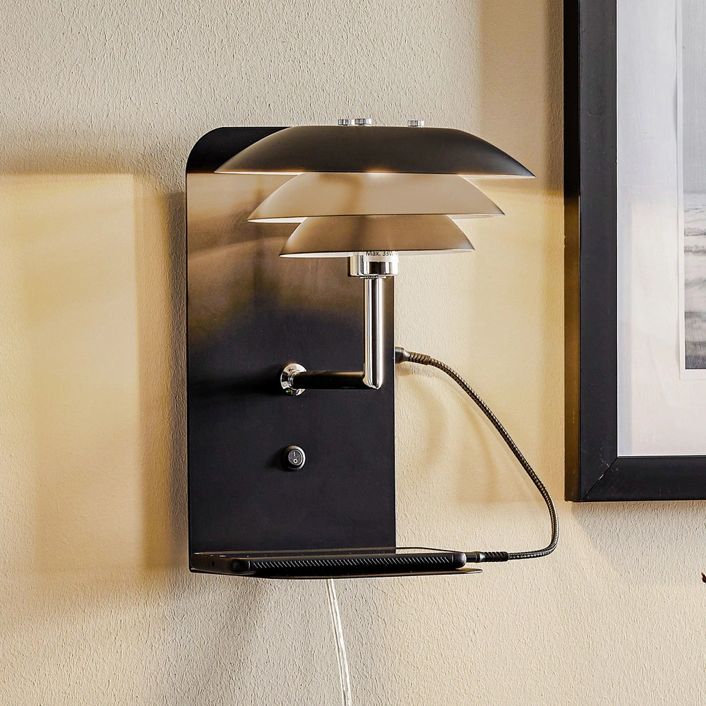 Design Contemporain Dyberg Larsen DL20 USB Shelf applique, noire