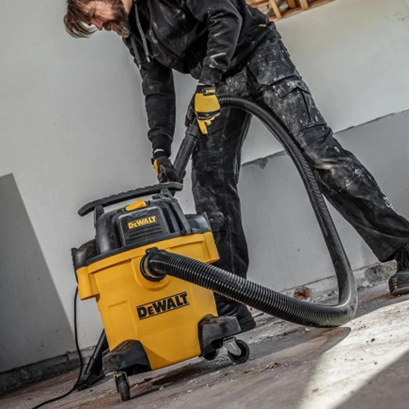 Robuste Industriel Aspirateur eau et poussières DEWALT DXV20P – 1050W - 20L