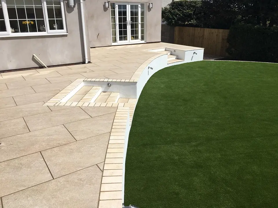 Carrelage extérieur effet pierre QUARTZITE CRÈME - 90 x 60 x 2 cm