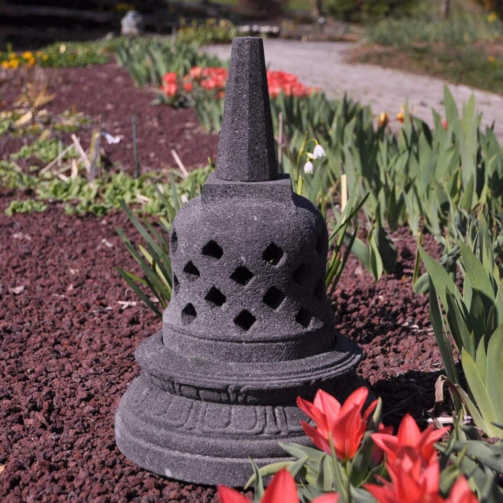 Lampe stupa borobudur en pierre de lave 45 cm