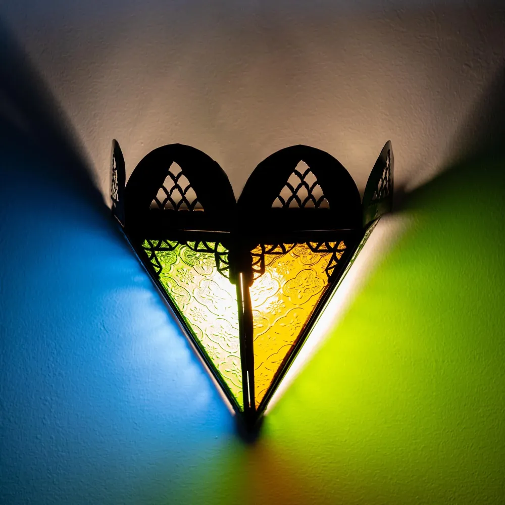 Applique murale triangulaire en cristal multicolore marocaine