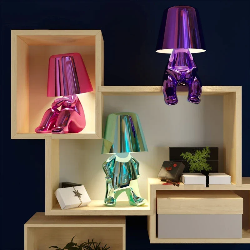 ArtLumière – Lampe LED Design en Forme de Penseur pour Bar et Chambre A