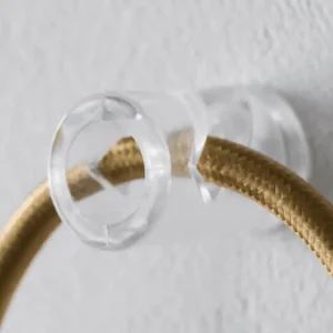 Attaches crochets transparents