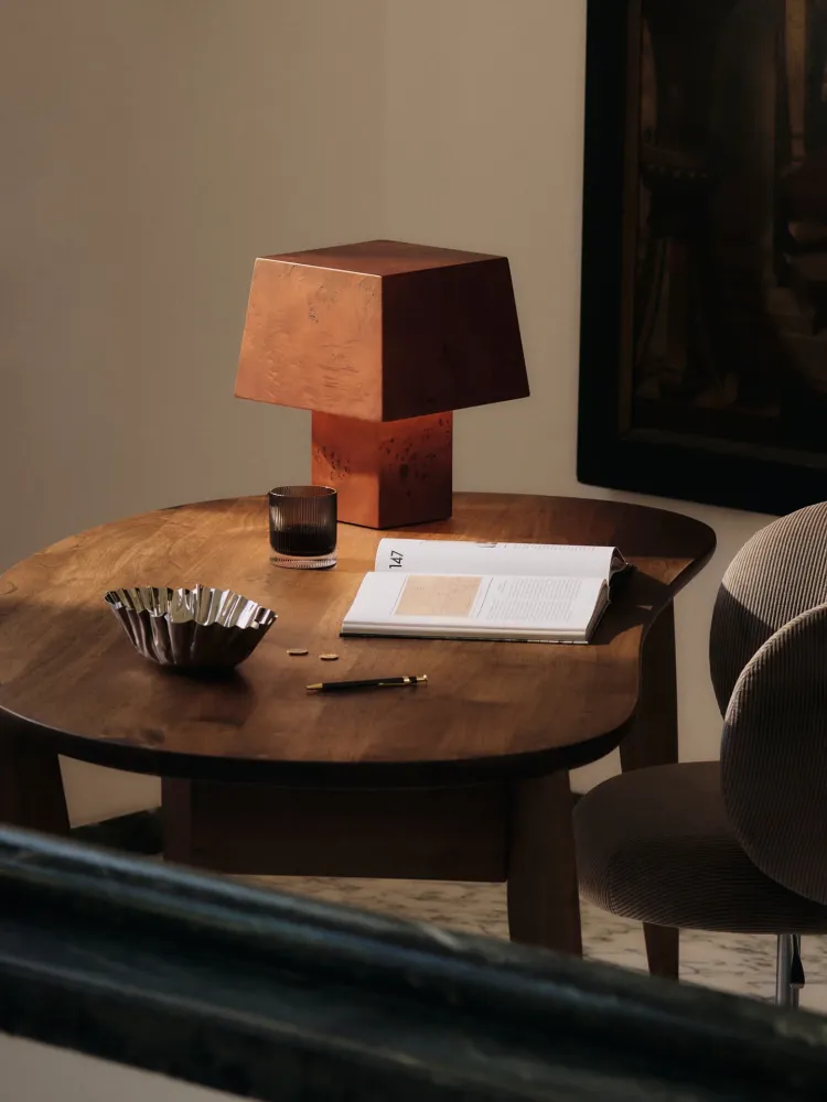 Burl Table Lamp - Dark Stained Burl