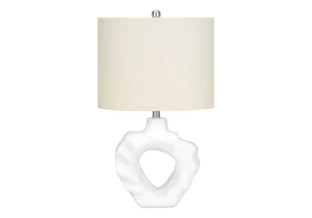 ÉCLAIRAGE - LAMPE DE TABLE 25"H RÉSINE CRÈME / ABAT-JOUR IVOIRE