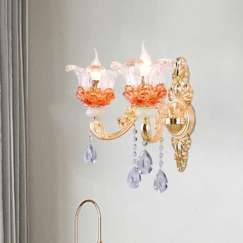 Applique chandelier classique à 2 lumières, applique murale en cristal avec bras sculpté et plaque arrière en rose/jaune/O...