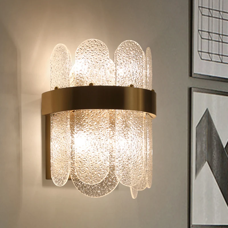 Applique murale dorée à 4 têtes pour chambre à coucher, éclairage mural de Style moderne avec verre martelé transparent de...