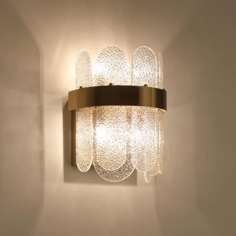 Applique murale dorée à 4 têtes pour chambre à coucher, éclairage mural de Style moderne avec verre martelé transparent de...