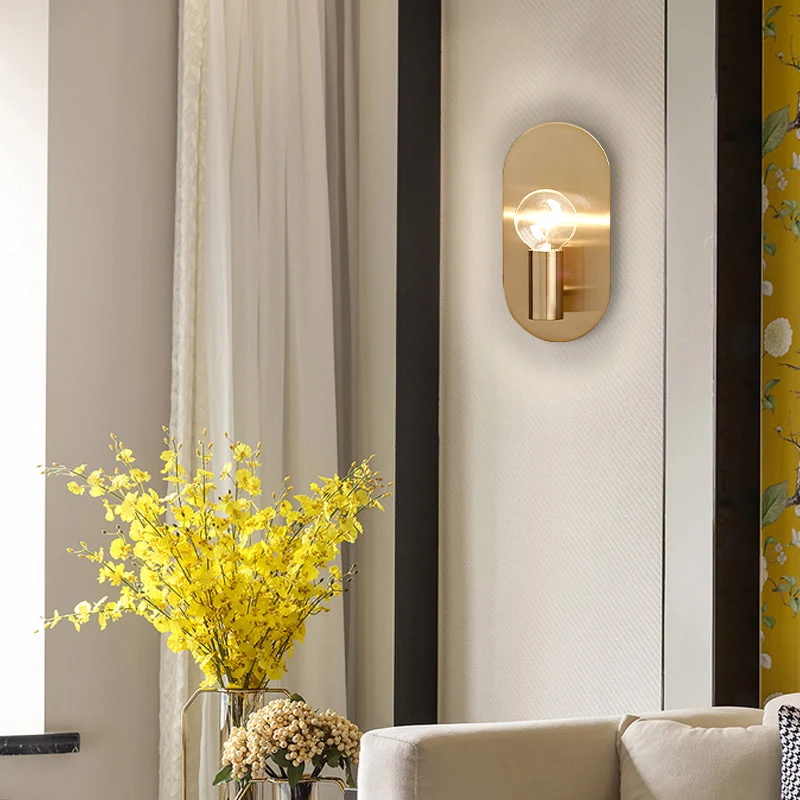 Applique murale minimaliste à 1 ampoule nue, finition dorée, applique métallique avec plaque arrière ovale Clearhalo