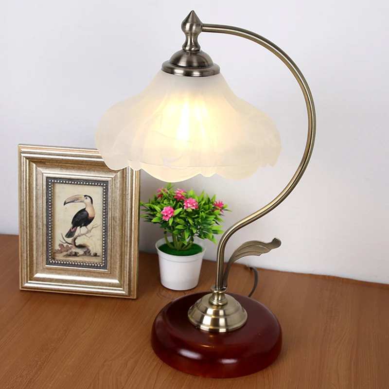 Éclairage de table en forme de dôme marron, lampe de table de chevet traditionnelle en verre givré à ampoule unique pour s...