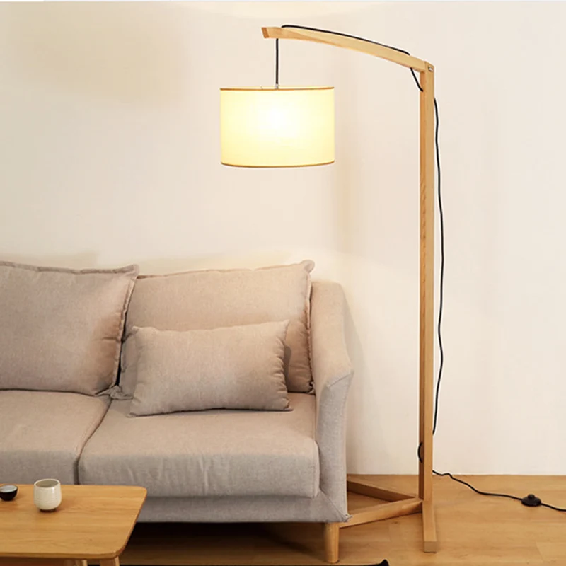 Lampadaire de lecture en tissu cylindrique, lampadaire moderne en bois à 1 ampoule avec poteau à nœud et support de trois...