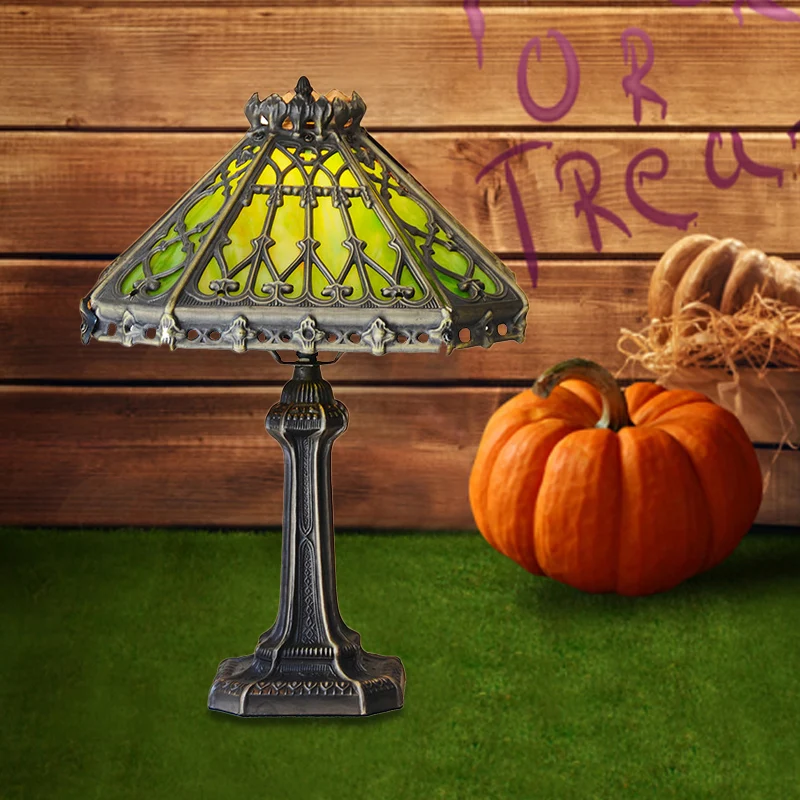 Lampe de chevet pyramide en Bronze, Style Mission, lampe de Table simple en verre vert/Beige pour salon Clearhalo