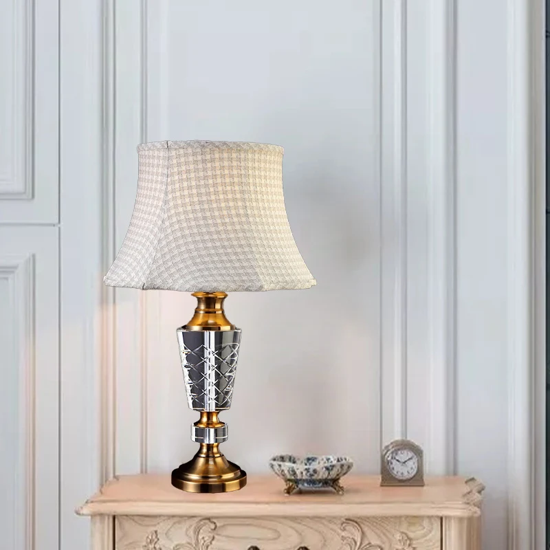 Lampe de lecture conique contemporaine en cristal taillé à la main, lampe de chevet à 1 tête en gris Clearhalo