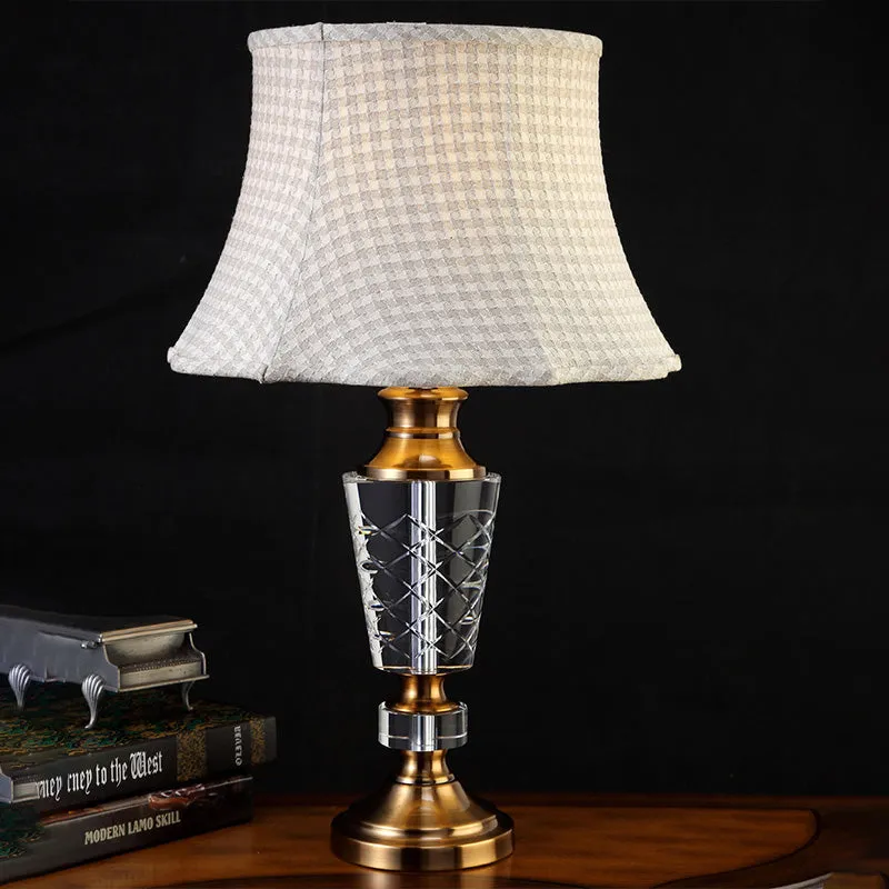 Lampe de lecture conique contemporaine en cristal taillé à la main, lampe de chevet à 1 tête en gris Clearhalo