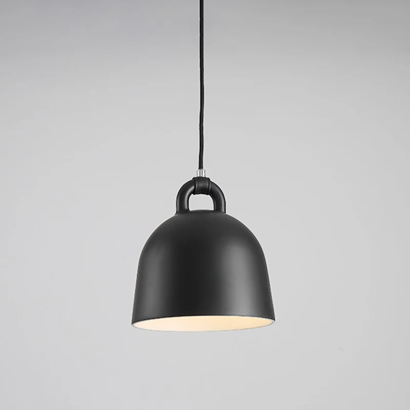 Lampe à suspension bombée contemporaine en métal 1 lumière noire éclairage à suspension pour salle à manger Clearhalo