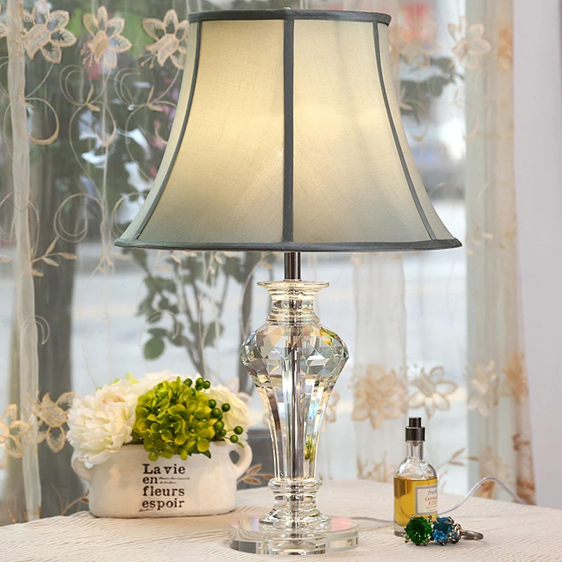 Lampe de table de chevet en forme de vase à 1 tête, lampe de lecture contemporaine en cristal découpé à la main en bleu Cl...