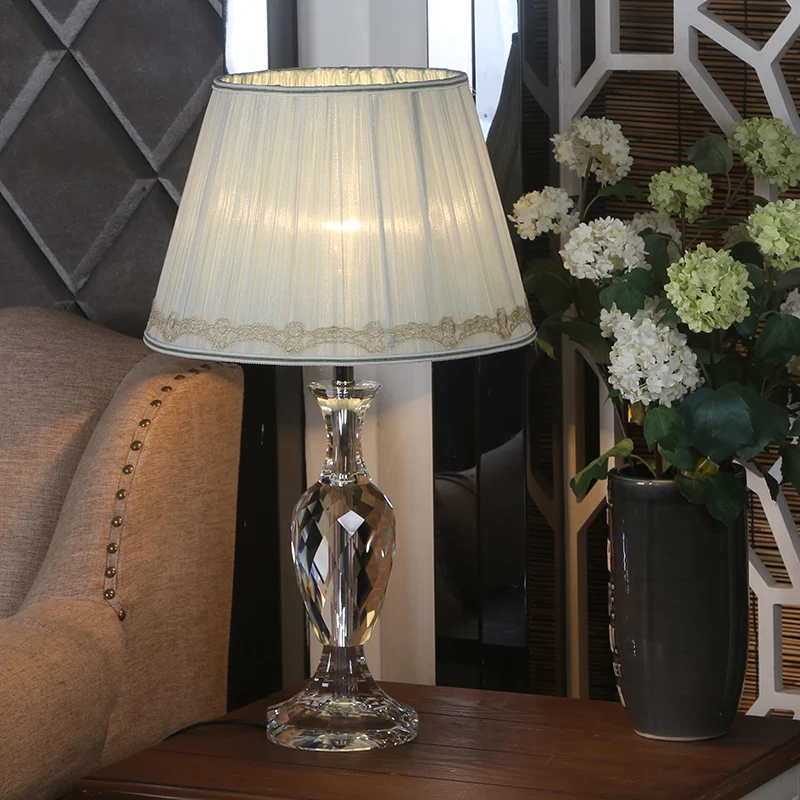 Lampe de table de nuit en cristal, 1 ampoule, vert/Beige, abat-jour en tissu traditionnel, lampe de Table en baril pour ch...