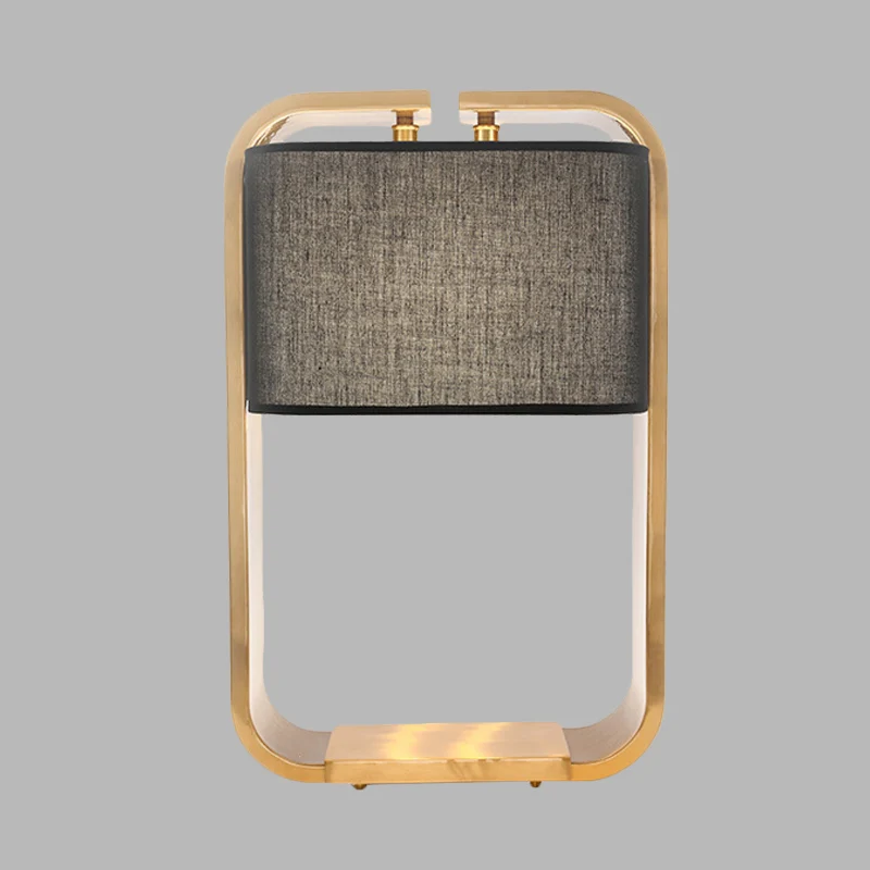 Lampe de table de nuit rectangulaire noire, lampe de bureau contemporaine en tissu à 1 lumière avec cadre en métal doré Cl...