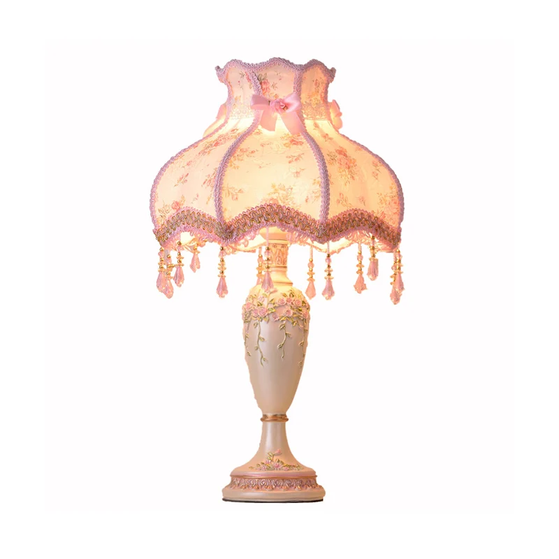 Lampe de table de nuit en résine vase pastorale à 1 tête rose avec garniture tressée et drapé Clearhalo