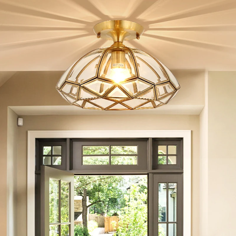 Luminaire en laiton biseauté près du plafond, luminaire traditionnel monté au plafond pour allée en verre Clearhalo
