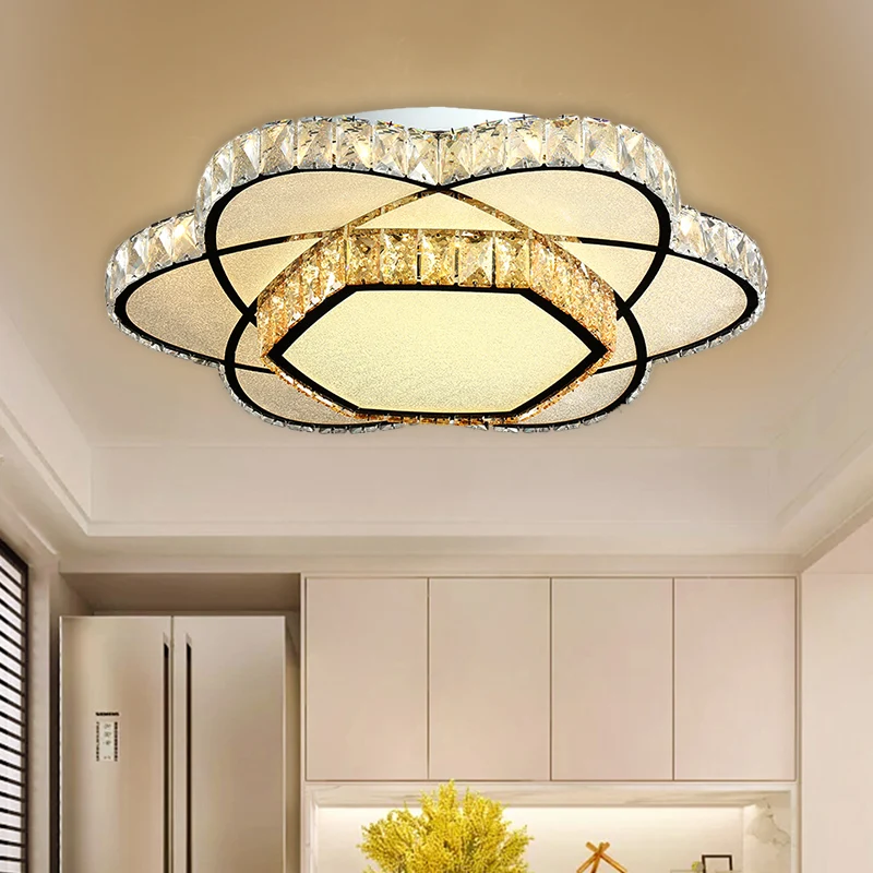 Plafonnier LED Crystal Bloom à facettes, éclairage encastré contemporain en Chrome pour salle à manger Clearhalo