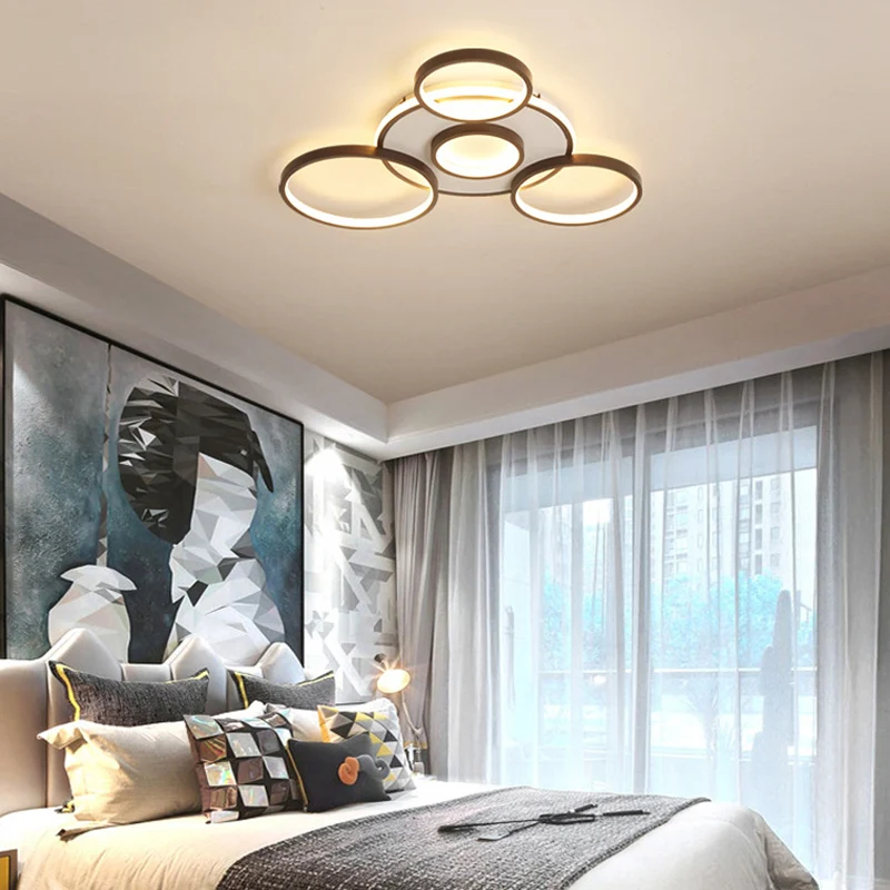 Plafonnier moderne à 4/5 halos en acrylique, LED noir, luminaire encastré en lumière chaude/blanche, 27,5"/33,5" W Clearhalo