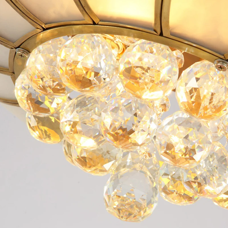 Plafonnier de salon à 4/6 lumières, plafonnier traditionnel doré avec abat-jour en verre crème festonné, 21,5"/23,5" de la...