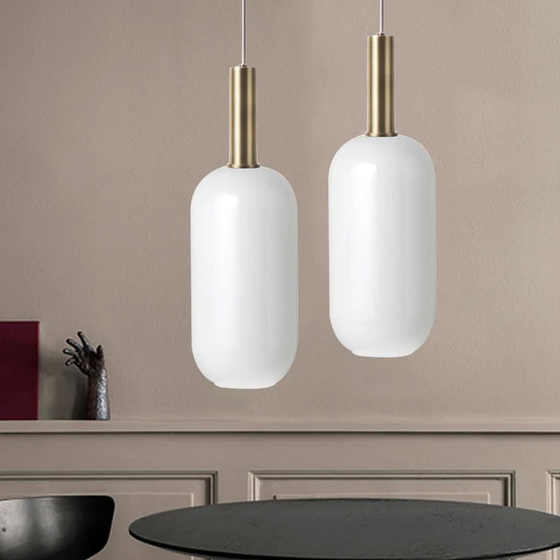 Suspension de plafond oblongue en verre mat opale Kit de lampe suspendue en laiton minimaliste à 1 lumière sur la table Cl...