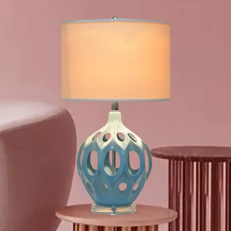 Veilleuse ajourée bleue, lampe de Table traditionnelle en céramique pour salon simple avec abat-jour cylindrique en tissu...