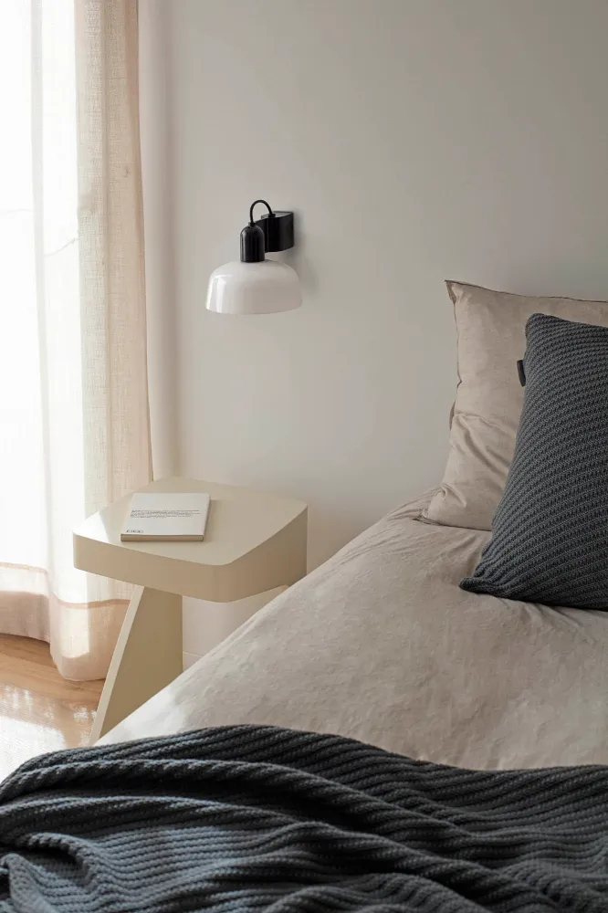 FARO Barcelona Tatawin applique d'accent aluminium noir satiné E27 / G45 H 15,0cm Opal