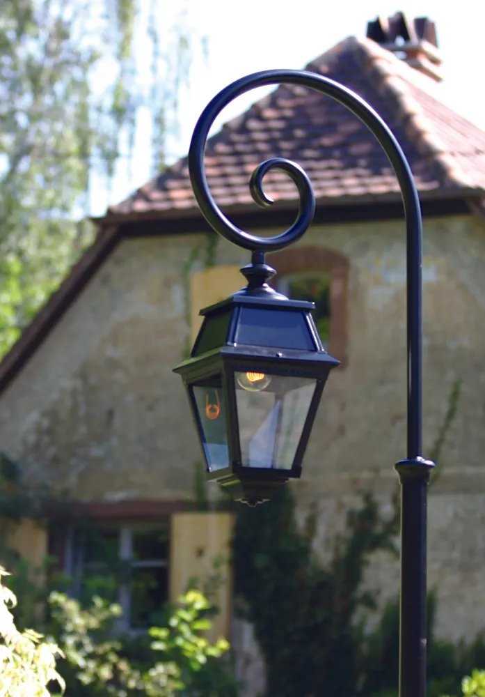 Lampadaire Avenue 2 N°9 LED clair Vert Anglais 019 102126019