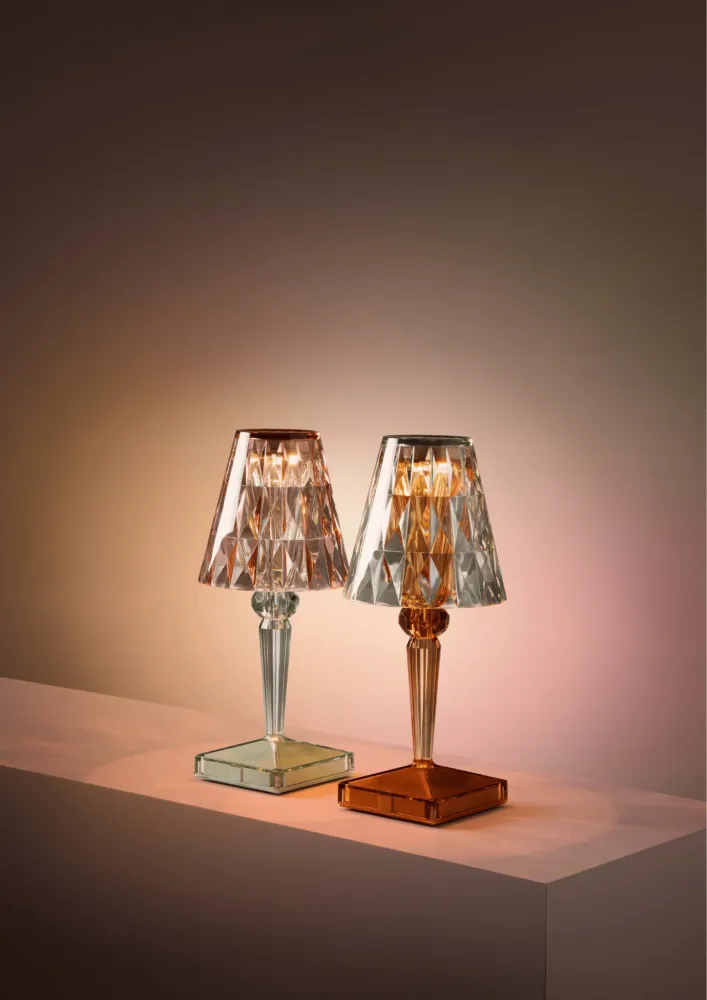 Lampe BATTERY New Colors Orange Vert sans fil Led - Kartell