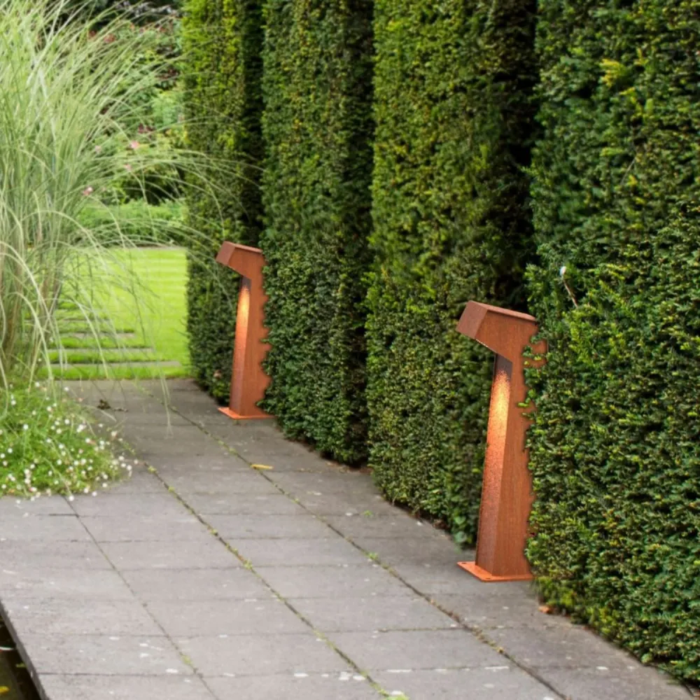 Lampe d'extérieur sur pied en acier Corten 10x15x50cm (PxLxH)