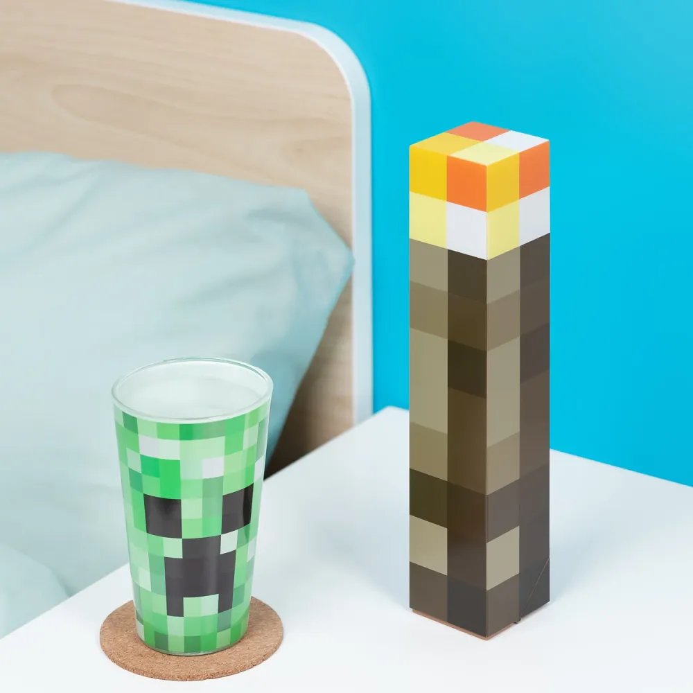 Lampe torche, lampe de table et lampe murale Minecraft
