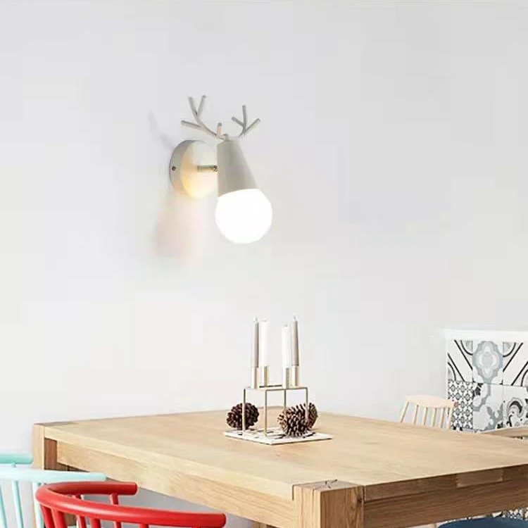 Lot de 2 Applique Murale Moderne Lampes Murale Interieur avec Décoration de Bois de Cerf Lampe de Mur Métal pou