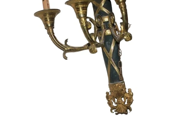 Lot de 3 appliques françaises en bronze – Style Empire, milieu XIXe siècle (Prix à l’unité)