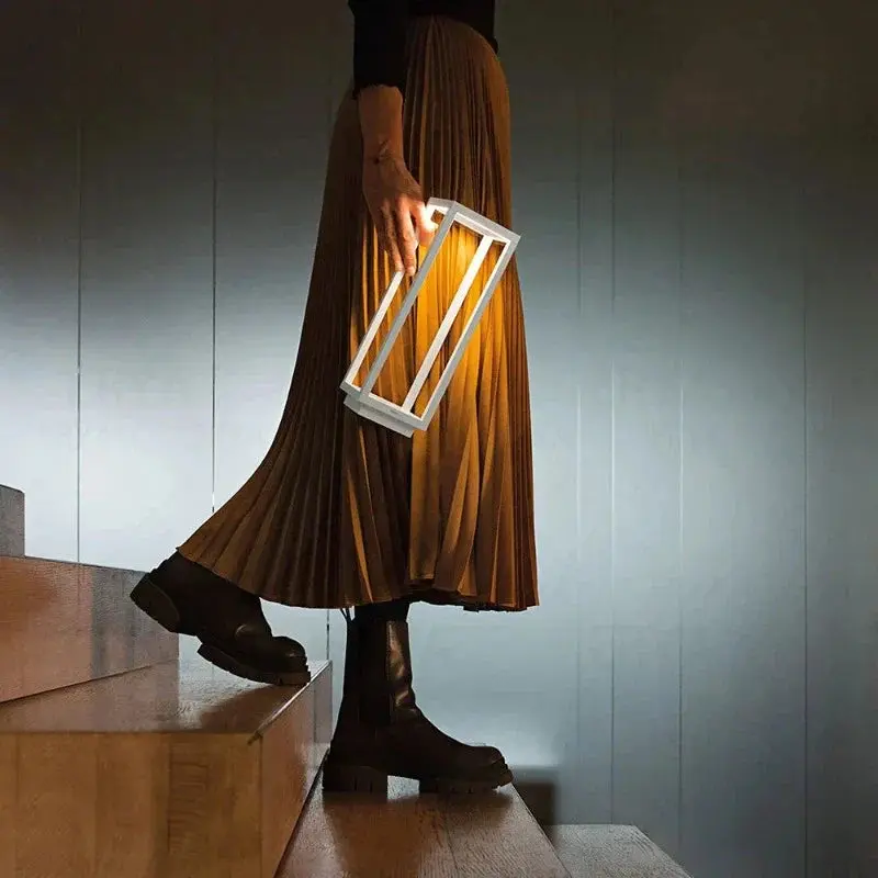 LumaLite - Lampe de table LED sans fil moderne