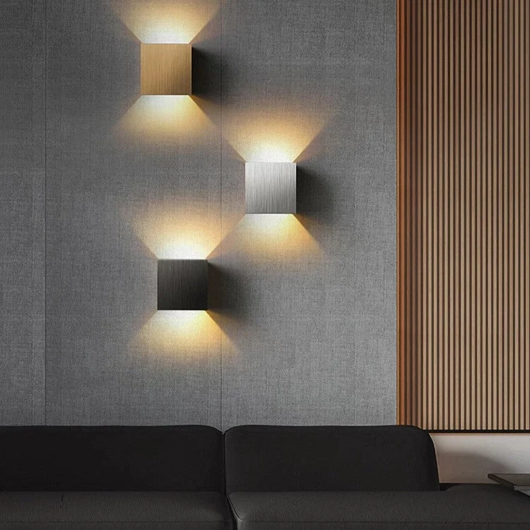 LumiLux - Applique murale LED au design nordique moderne et épuré