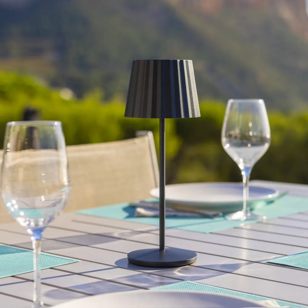 Lot de 6 Lampe de table sans fil LED blanc chaud dimmable ABBY BLACK H29cm Noir avec plateau de chargement Lumisky
