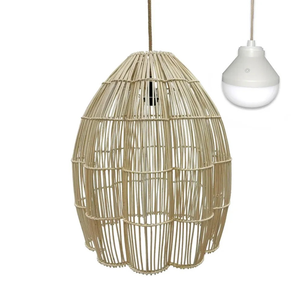 Suspension AVILA NOMAD en rotin naturel style bohème avec ampoule LED blanc/RGB nomade Lumisky