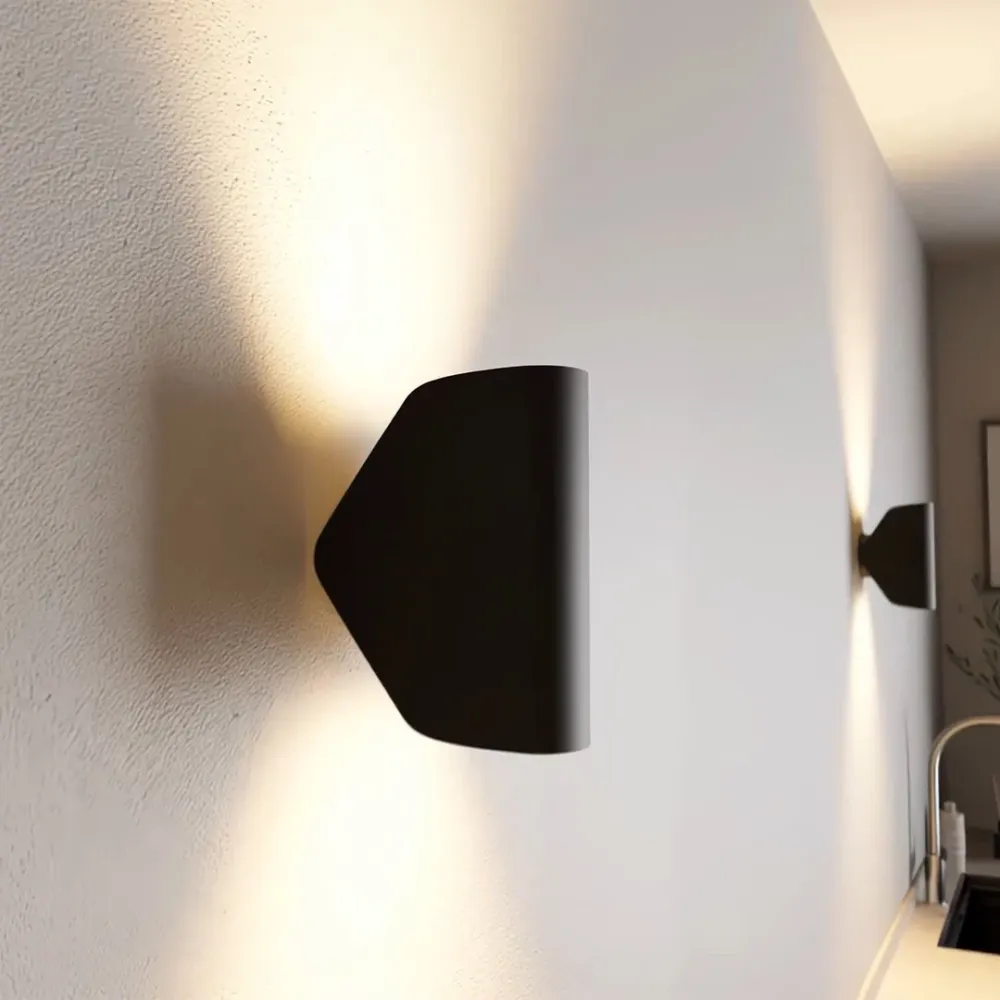 LumiStella - Applique LED Extérieure avec Éclairage Chaud