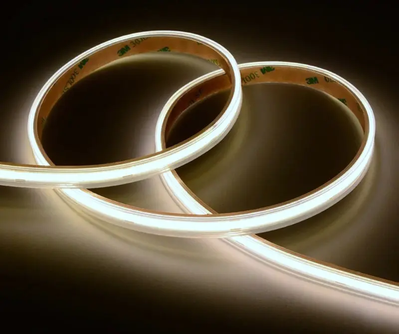 10 mètres | COB | Strip LED | Blanc clair | 8 mm | Dimmable | 24v Connecteur féminin IP67