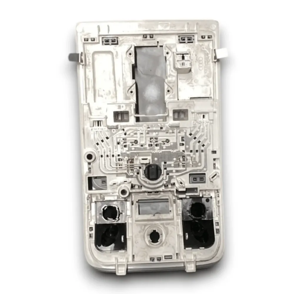 Plafonnier de toit intérieur Audi A1 code . 8x0.947.135 (2010 > 2018)
