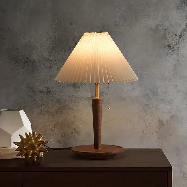 RétroBois – Lampe Plissée en Bois pour Ambiance Nostalgique